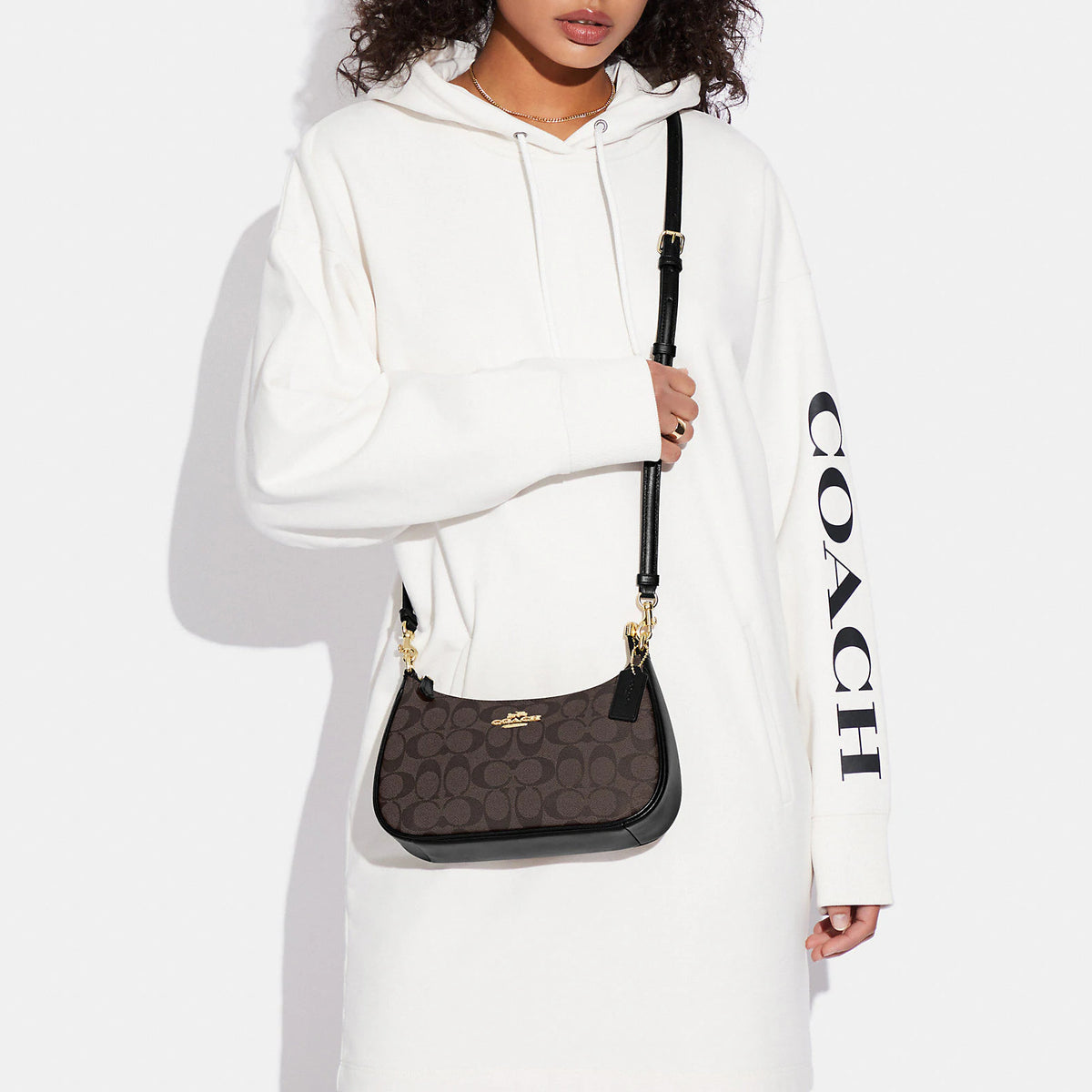 Coach Terri Shoulder Bag – Brown (Brązowa)