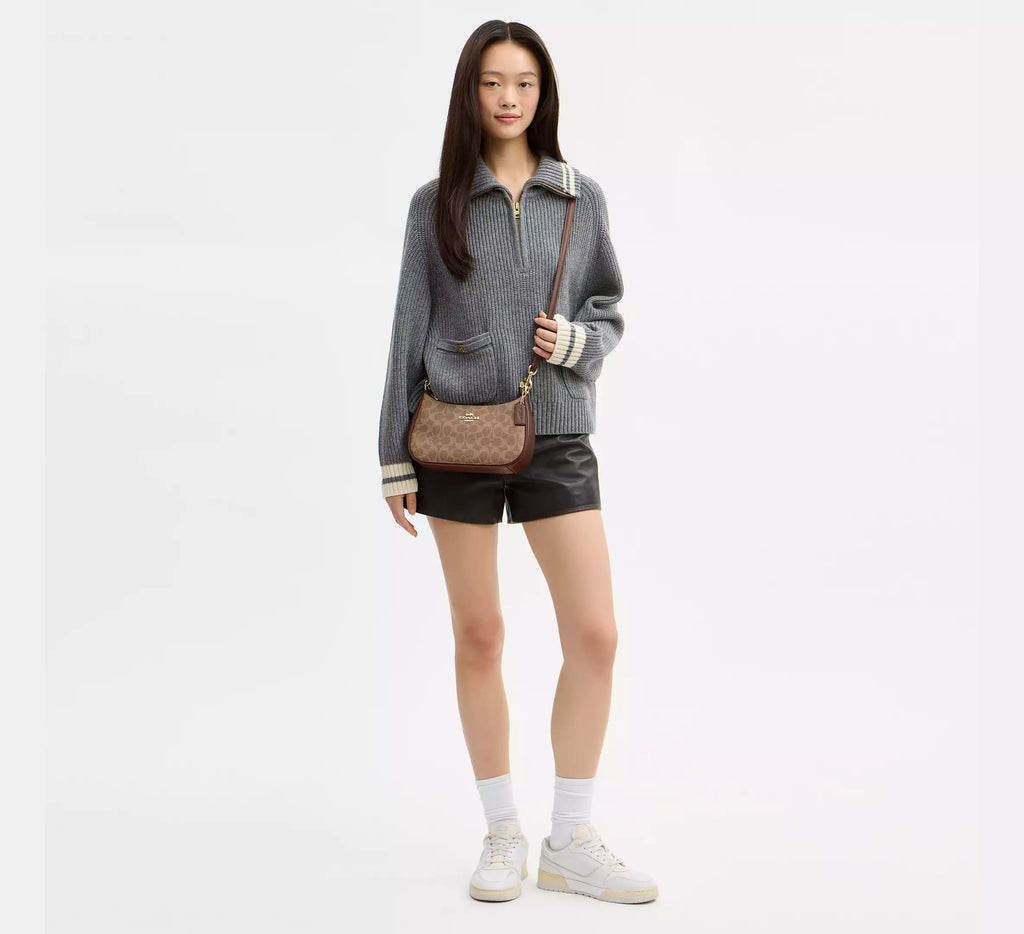 Torebka Coach Teri Shoulder Bag in Signature Canvas – Brown / Khaki (Brązowa / Monogram)