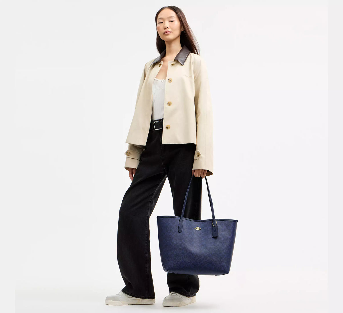Torebka Coach Gallery Tote in Signature Canvas – Midnight Navy / Blue (Granatowa / Monogram)